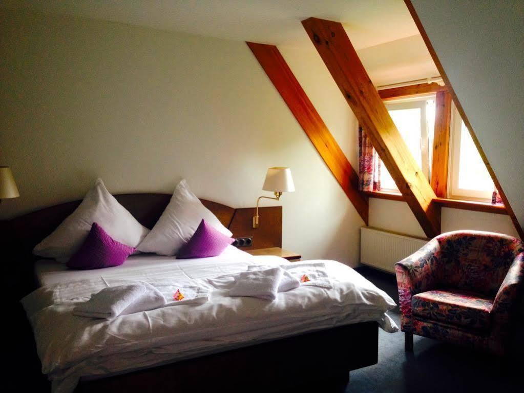Dein Gutshof Hotel & Ferienwohnungen Görlitz Eksteriør bilde